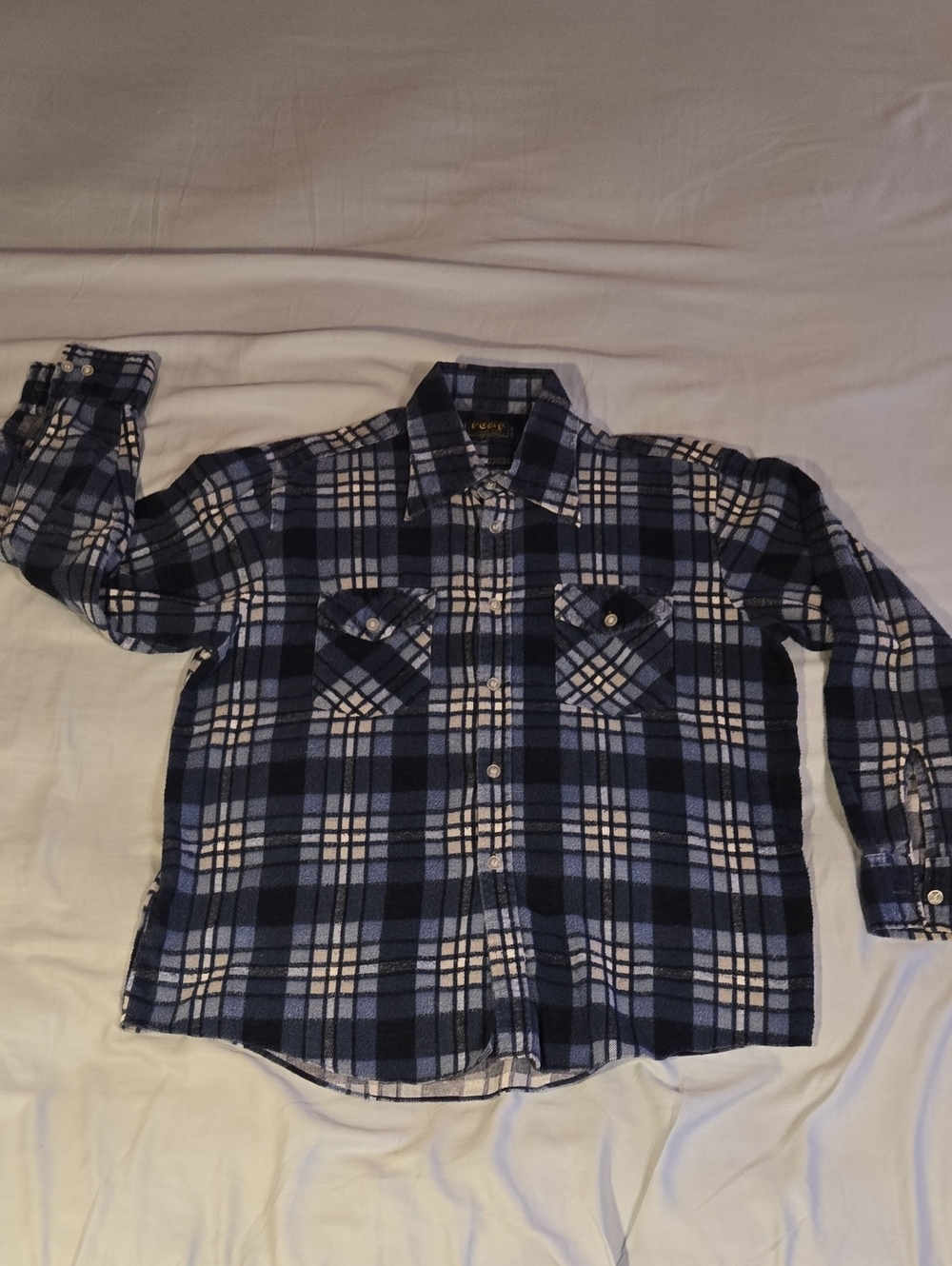 Vintage 1980's Flannel. Men's Blue PUMP LEISURE WEAR Grunge Plaid Button Shirt